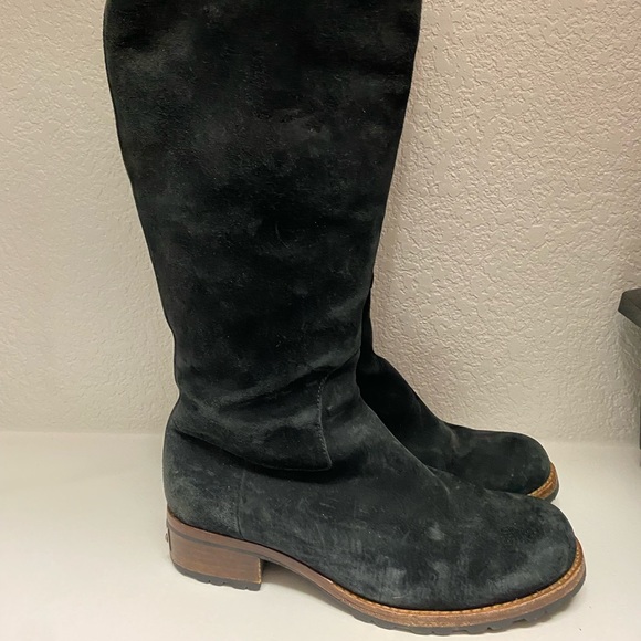 Ugg boots - Picture 1 of 4